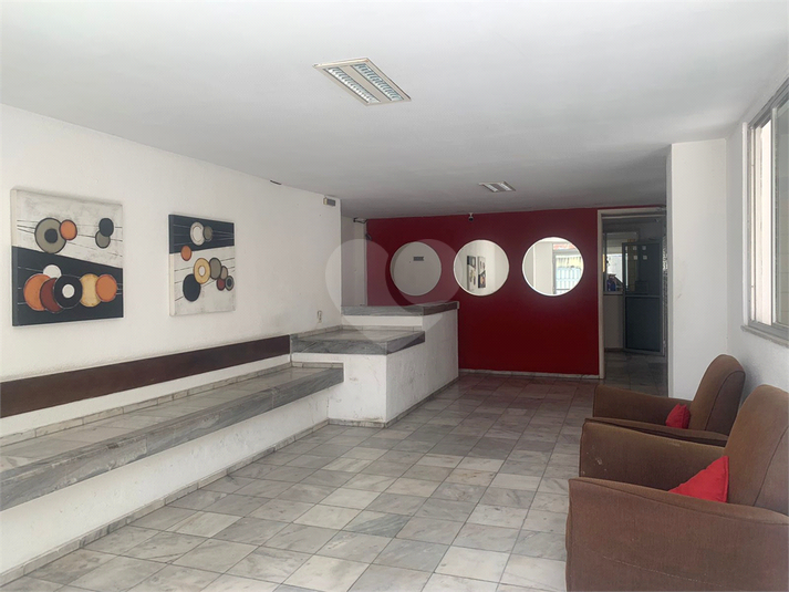 Foto REO1136130