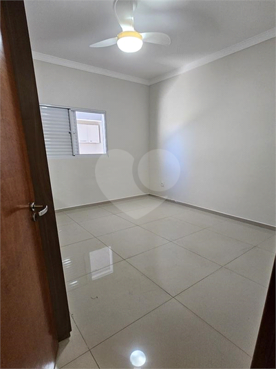 Foto REO1136133