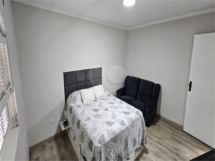 Foto REO1136137