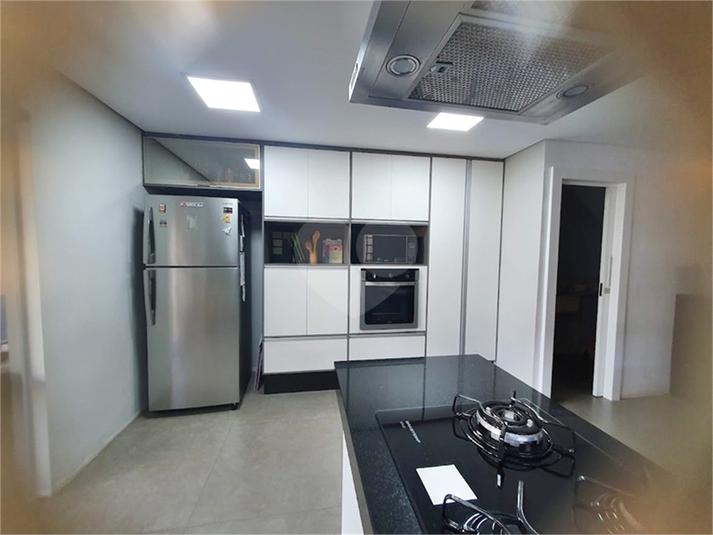 Foto REO1136137