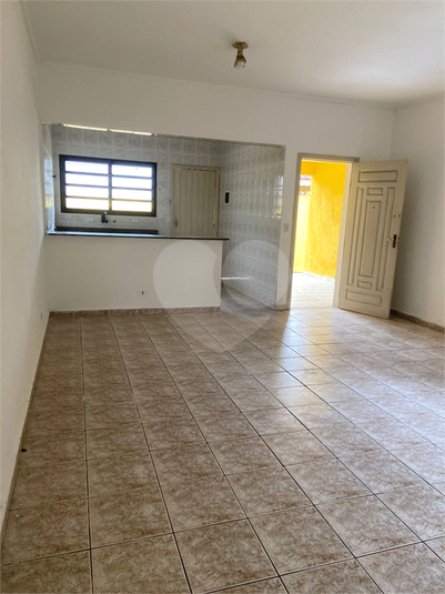 Foto REO1136149