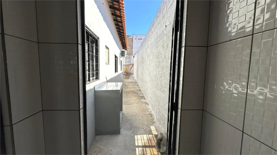 Foto REO1136157