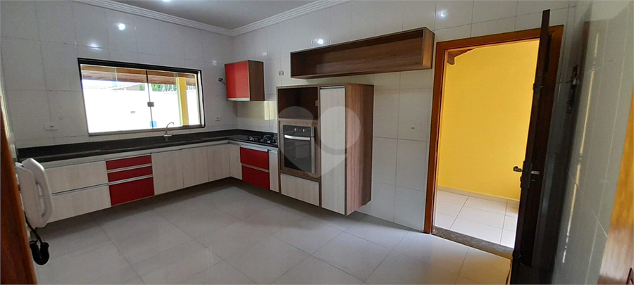 Foto REO1136160