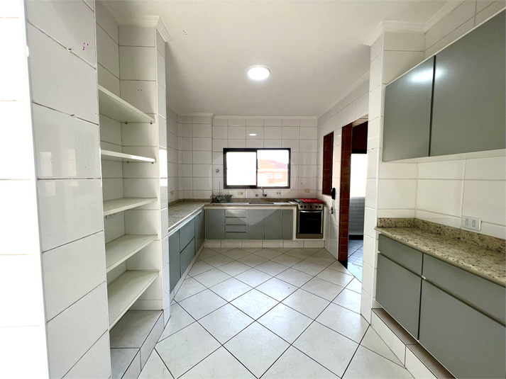 Foto REO1136172