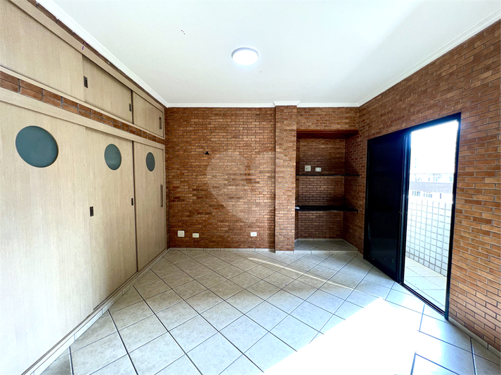 Foto REO1136172