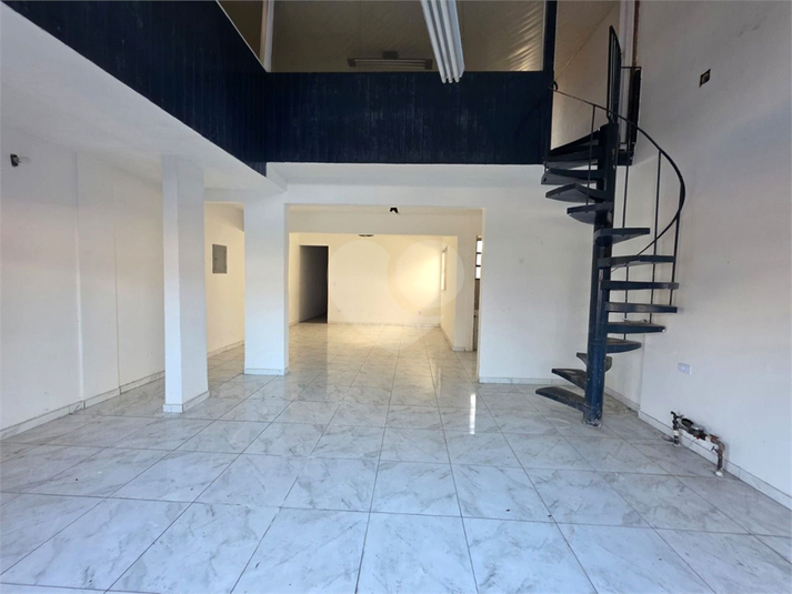 Foto REO1136174