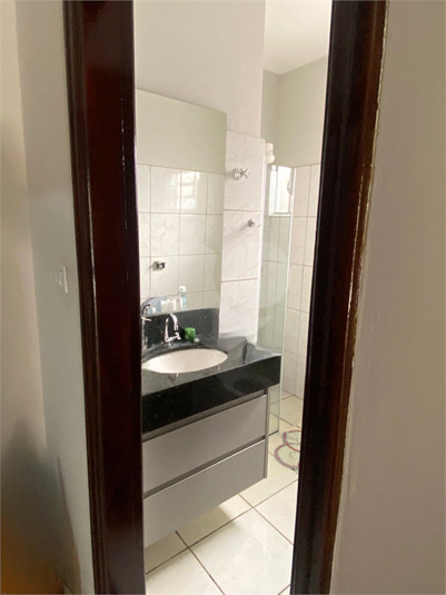 Foto REO1136175