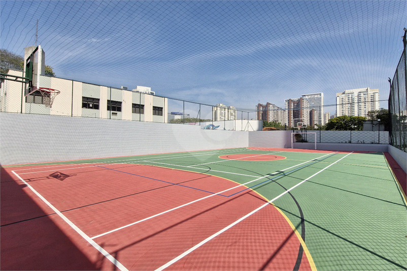 Foto REO1136178