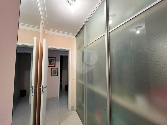Foto REO1136192