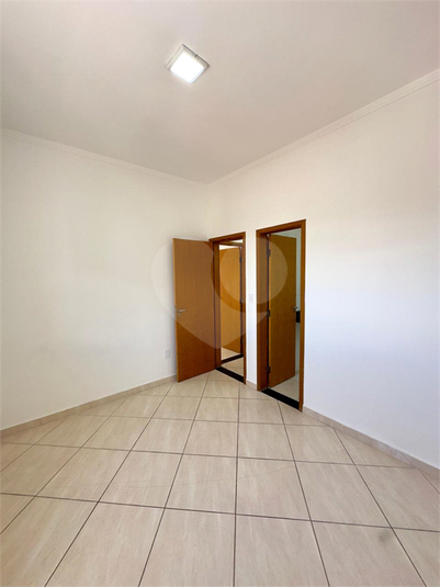 Foto REO1136195