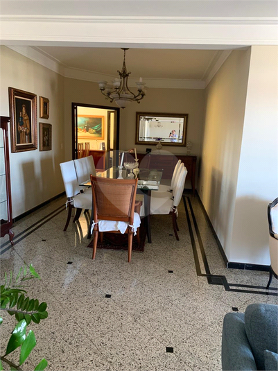 Foto REO1136198