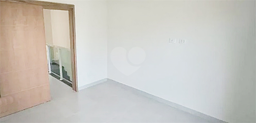 Foto REO1136199