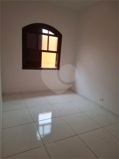 Foto REO1136205