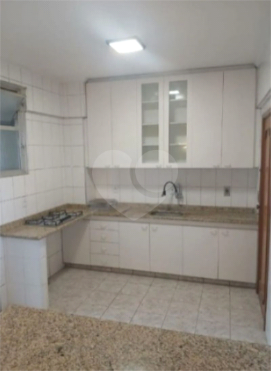 Foto REO1136210