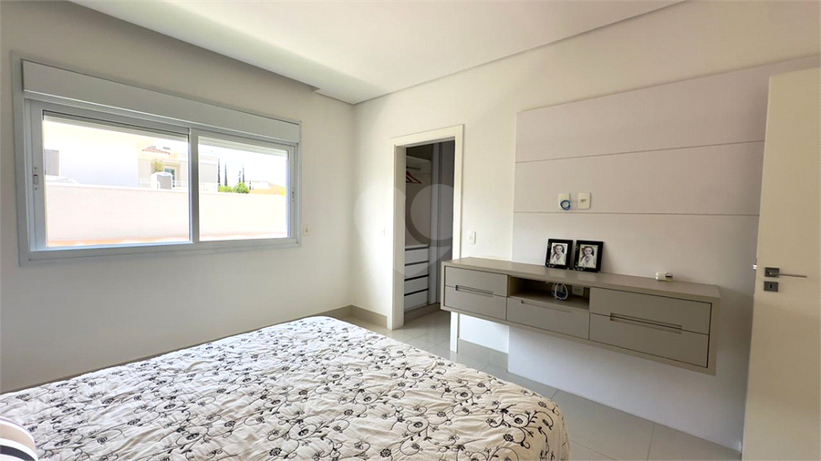 Foto REO1136236