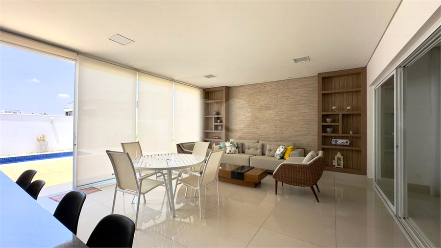 Foto REO1136236