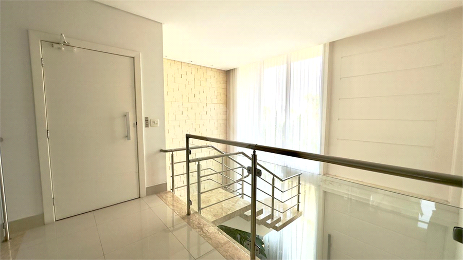 Foto REO1136236