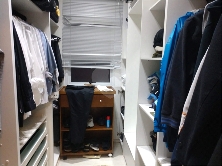 Foto REO1136247