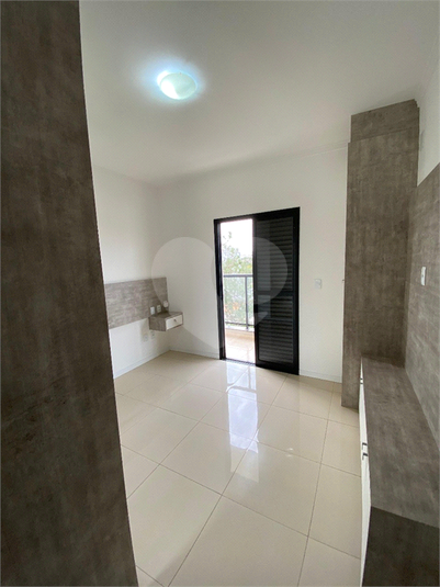 Foto REO1136250