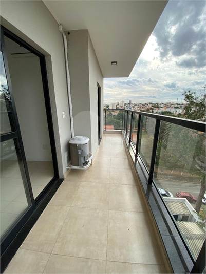 Foto REO1136250