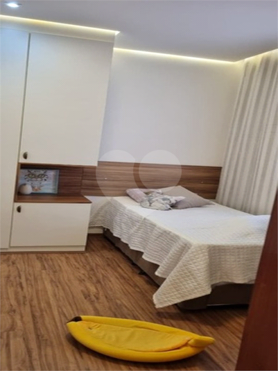 Foto REO1136257