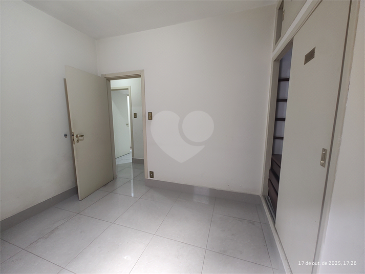 Foto REO1136265