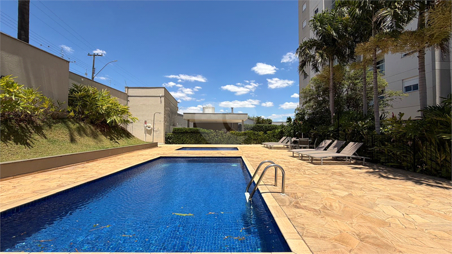Foto REO1136287