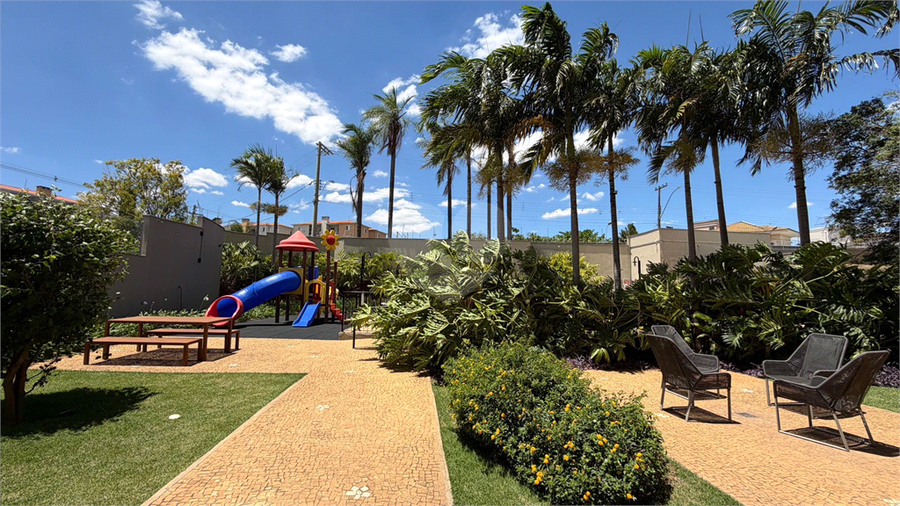 Foto REO1136287