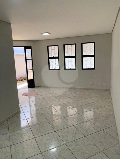 Foto REO1136288