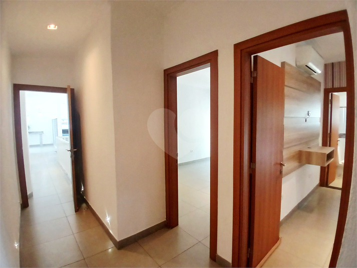 Foto REO1136297