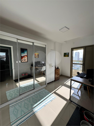 Foto REO1136300
