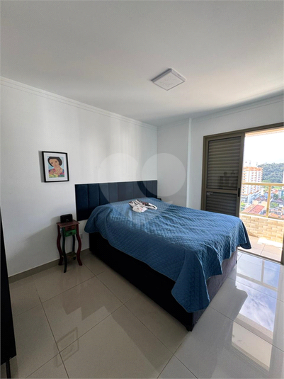 Foto REO1136300