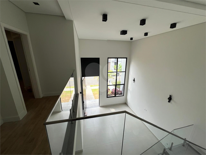 Foto REO1136309