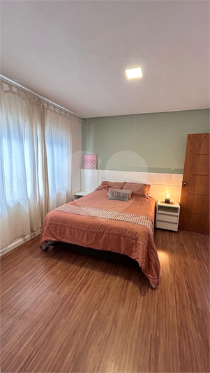 Foto REO1136339
