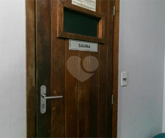 Foto REO1136342