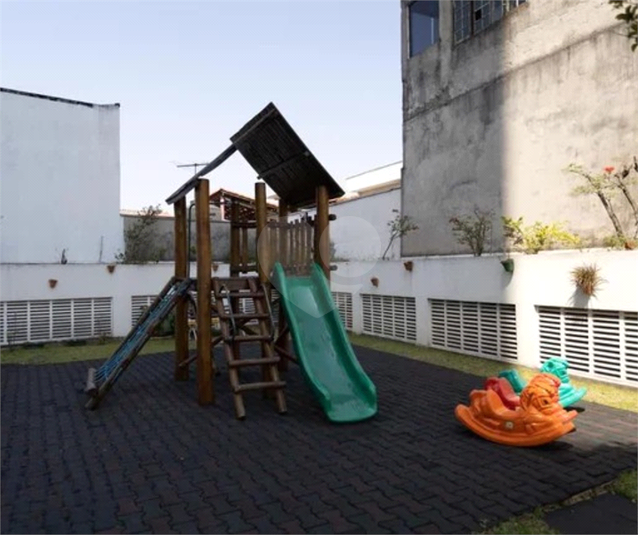 Foto REO1136342