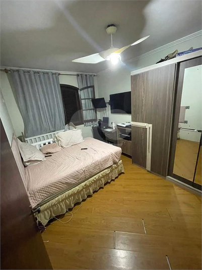 Foto REO1136350