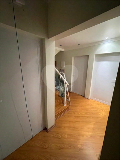 Foto REO1136350