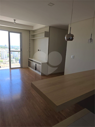 Foto REO1136370