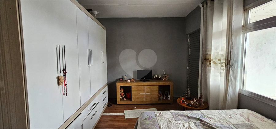 Foto REO1136379