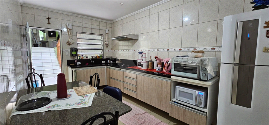 Foto REO1136379