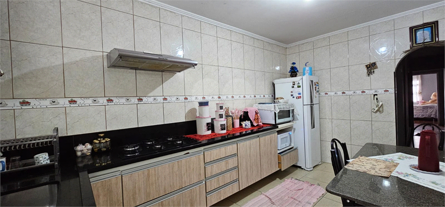 Foto REO1136379