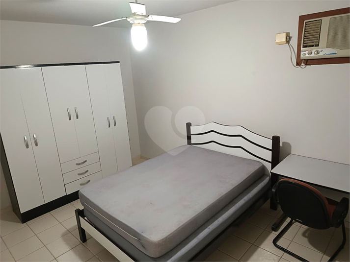 Foto REO1136388