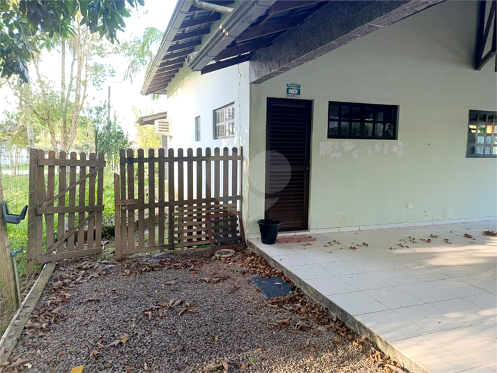 Foto REO1136388