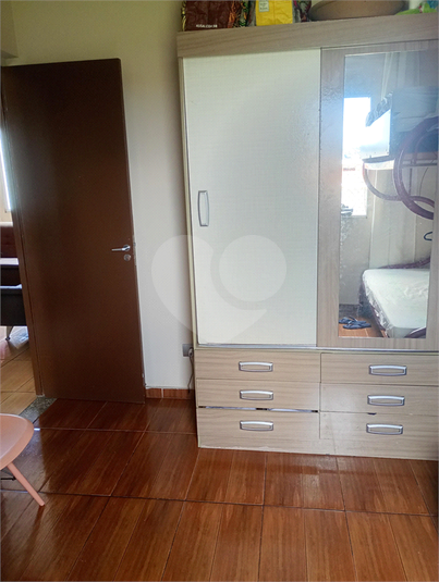 Foto REO1136393