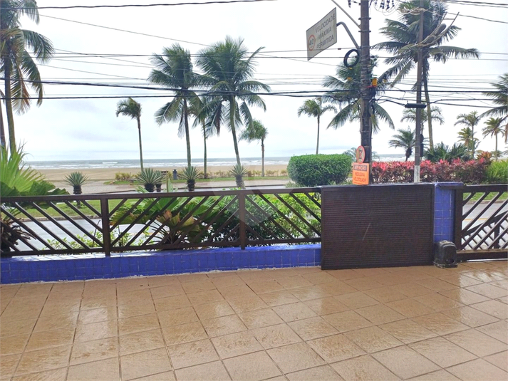 Foto REO1136412