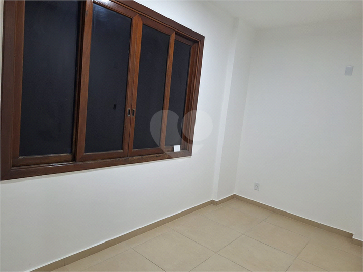 Foto REO1136417