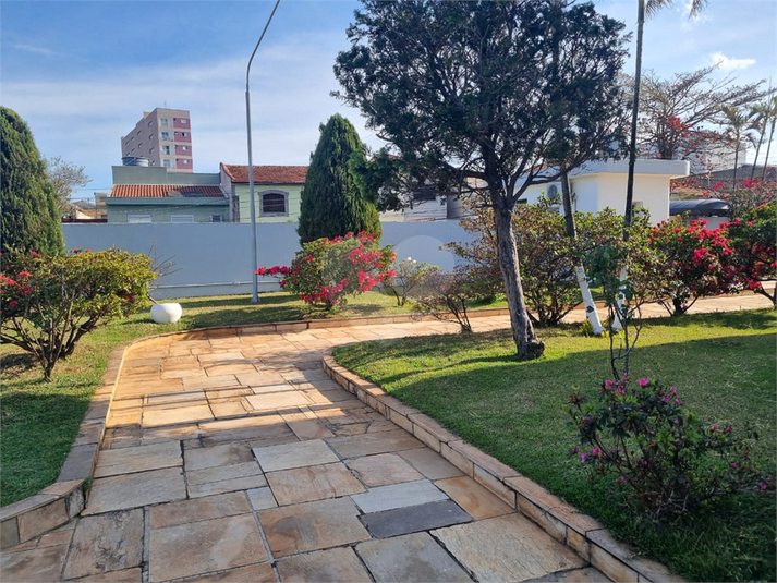 Foto REO1136428