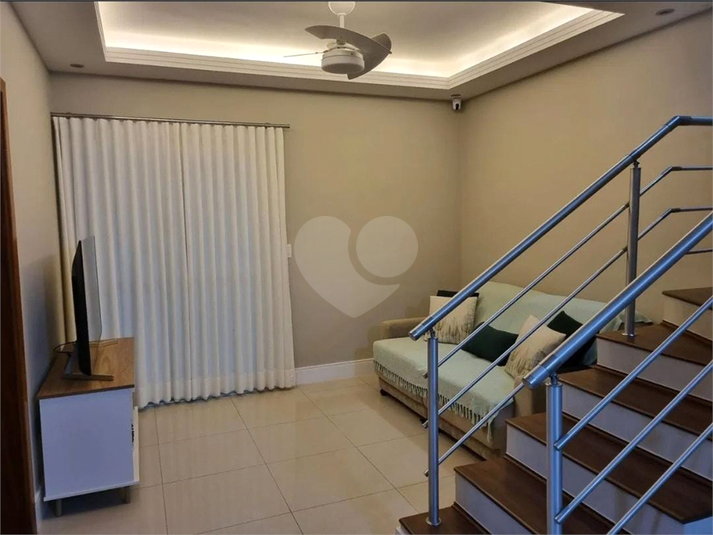 Foto REO1136431