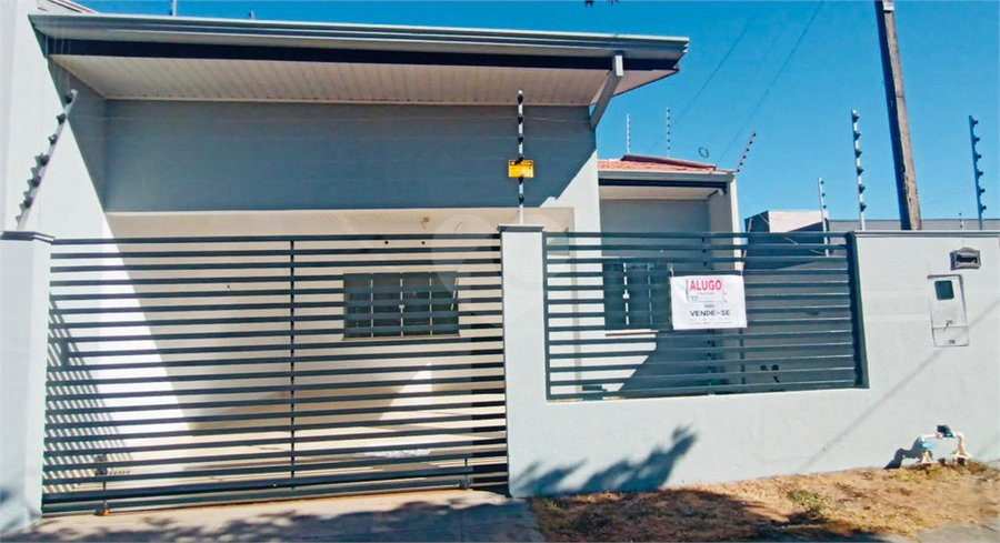 Foto REO1136437